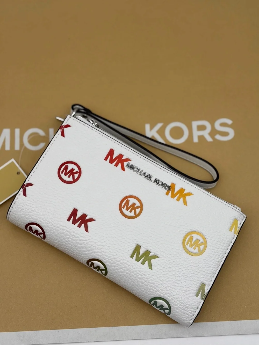 Michael Kors Jet Set Travel LG Double Zip Wallet MK Optic White Multi